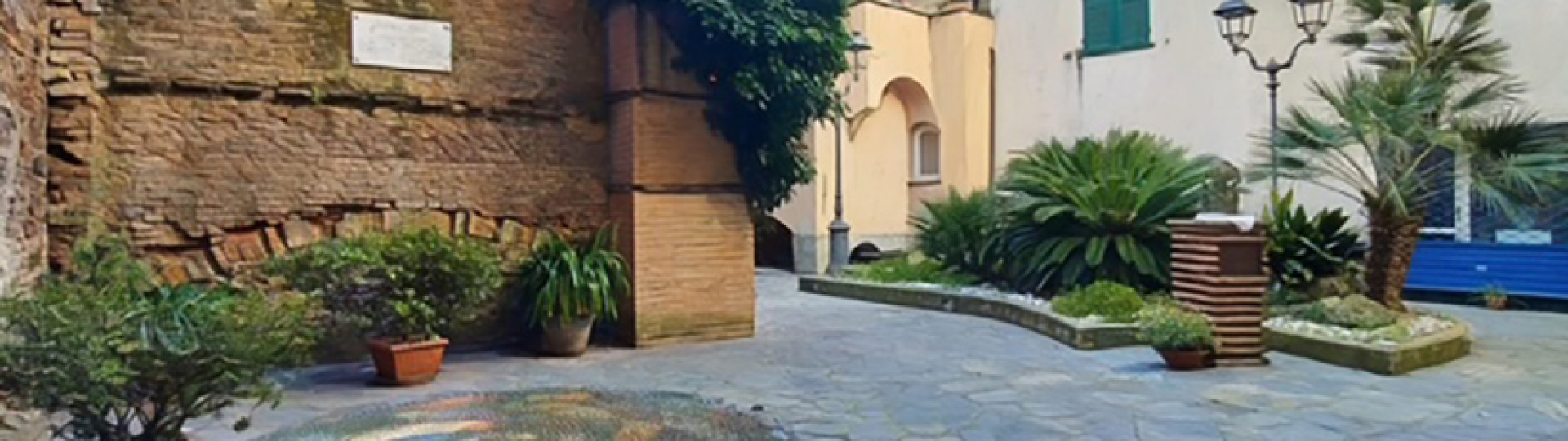 PIAZZETTA POGGI ESTATE